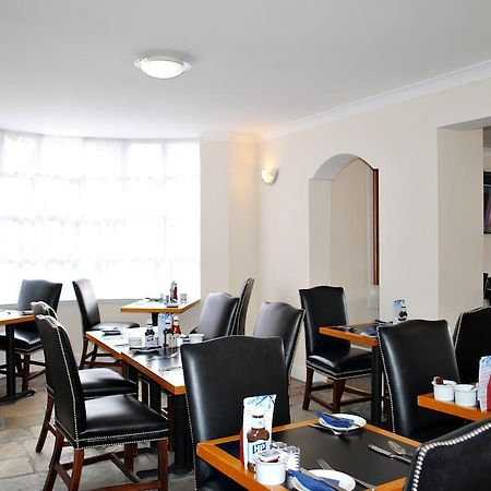 Ferry House Lodge Портцмаус Экстерьер фото