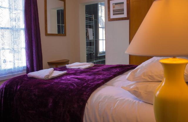 Ferry House Lodge Портцмаус Экстерьер фото
